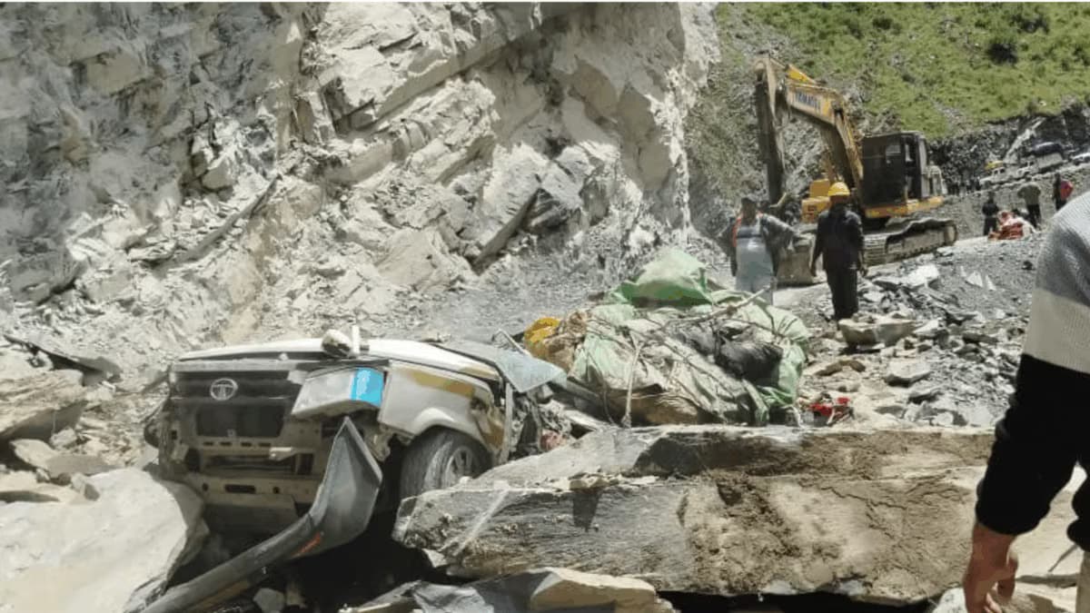Tragic Landslide Claims 13 Lives in Himachal Pradesh's Lahaul-Spiti Region