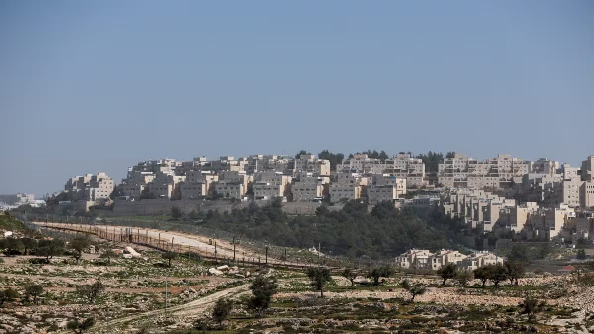 Netanyahu Orders Demolition of Home After Deadly West Bank Shooting