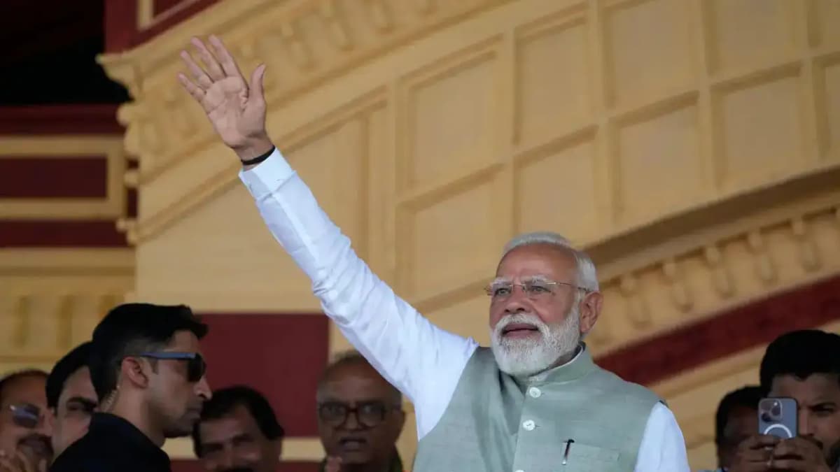 PM Modi Urges Ministers to Boost Instagram Engagement with Youth
