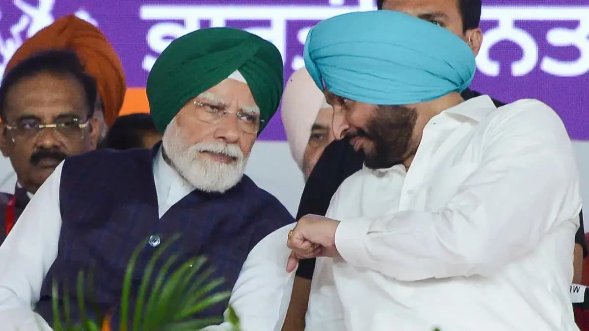 Ravneet Singh Bittu Steps Down from Modi's Union Cabinet
