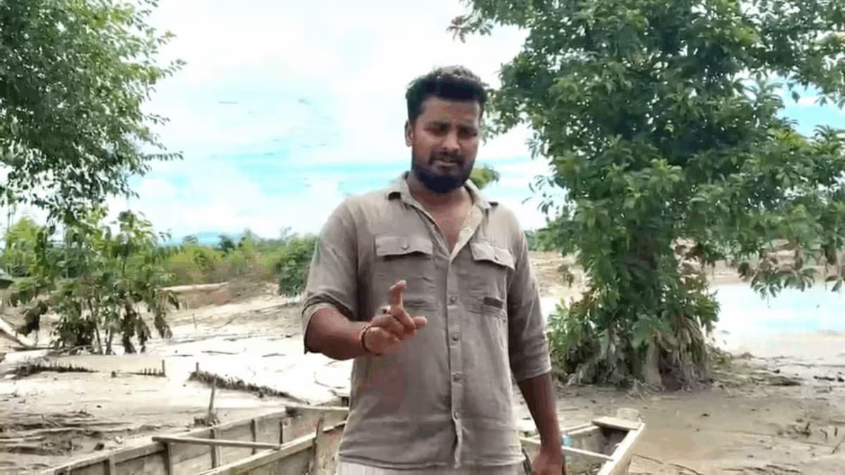 Assam Man Rescues 2,000 During Floods, Advocates Swimming Skills