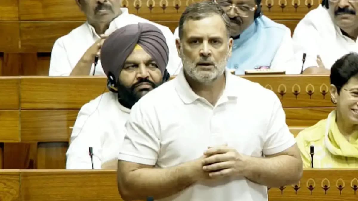 Rahul Gandhi Advocates for Youth Voices Amid NEET Protests in Lok Sabha