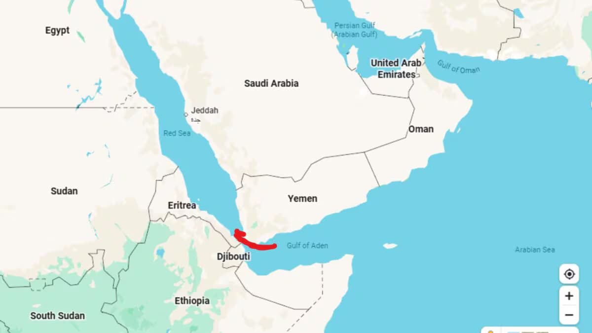 Houthis Weigh Transit Fees for Bab el-Mandeb Strait Shipping