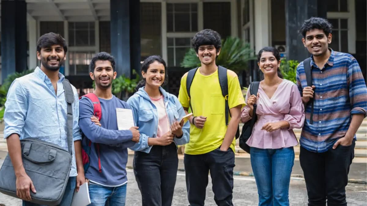 Factors Behind Decline of Indian Students Choosing Canada for Education