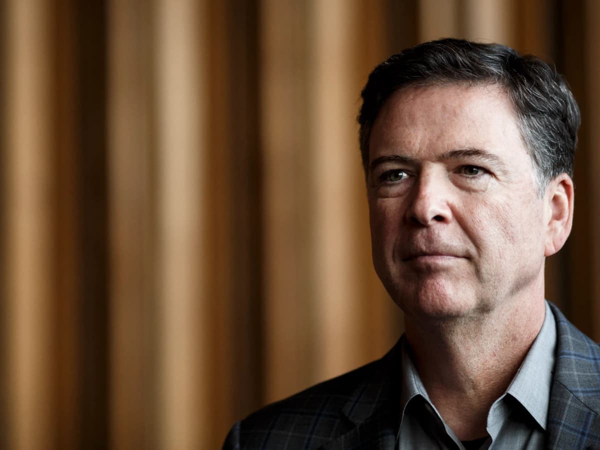 Comey's Lawyers Claim Government Misconduct in Seashell Case