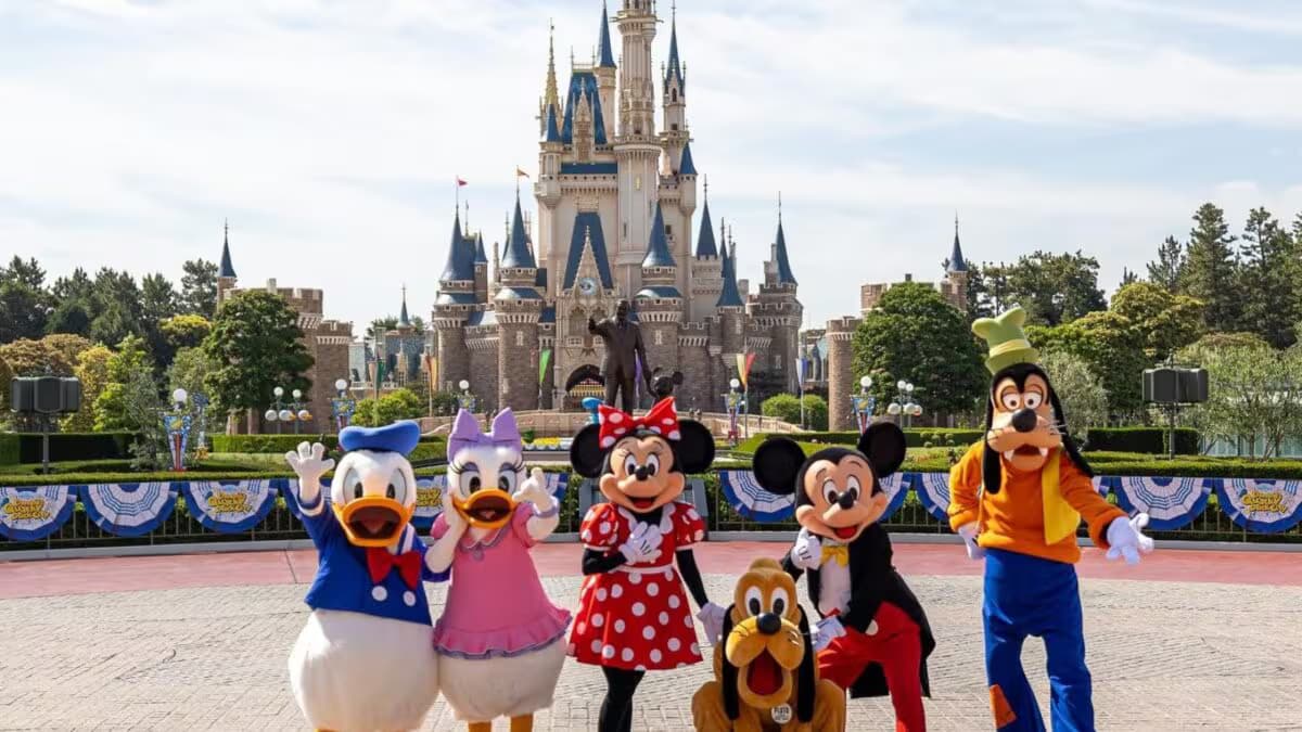 Ticket Prices for Tokyo Disneyland Set to Rise in October