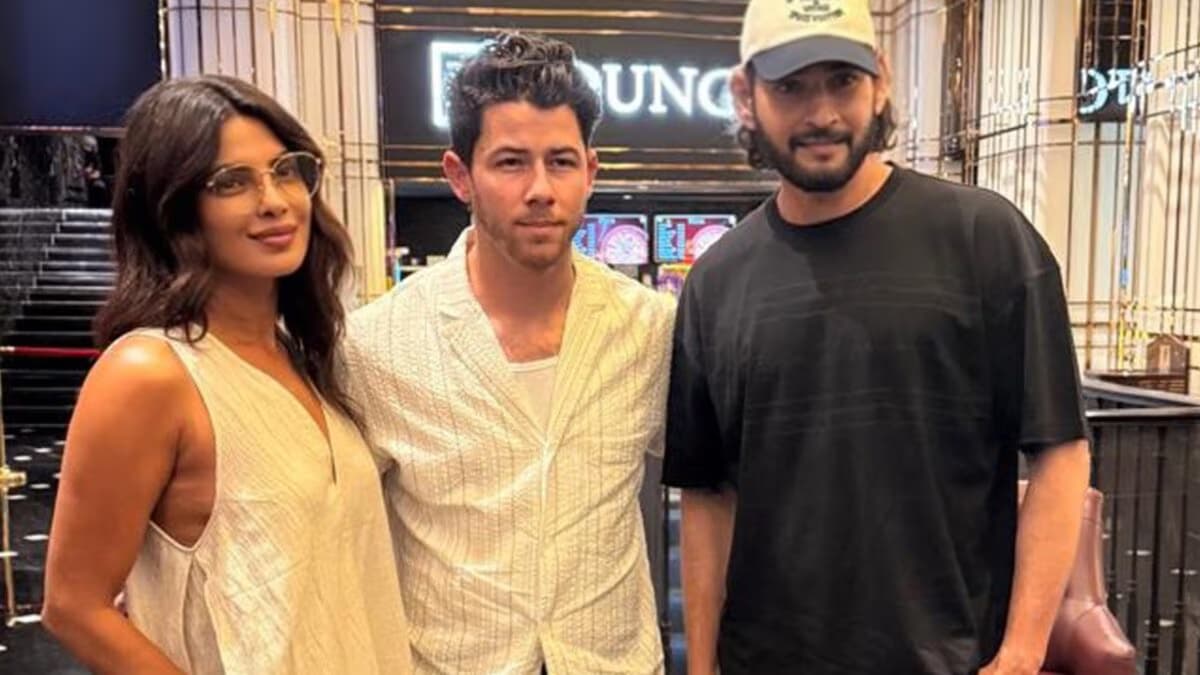 Priyanka Chopra and Nick Jonas Share Movie Night with Mahesh Babu in Hyderabad