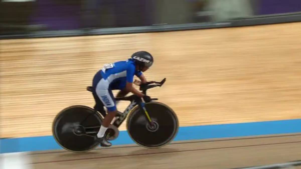 Teen Para Cyclist Lisha Das Finishes Last in CWG 4000m Pursuit