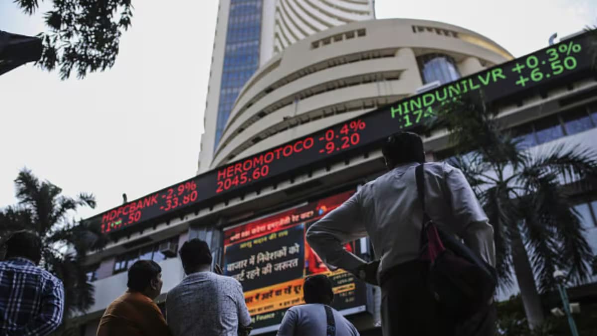 Market Update: Sensex and Nifty Rise Slightly Amid IT Sector Decline