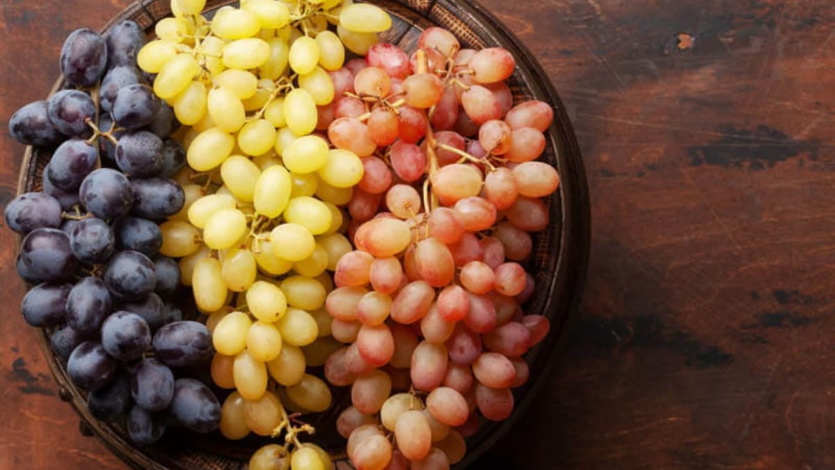 Amazing Health Benefits Of Eating Grapes