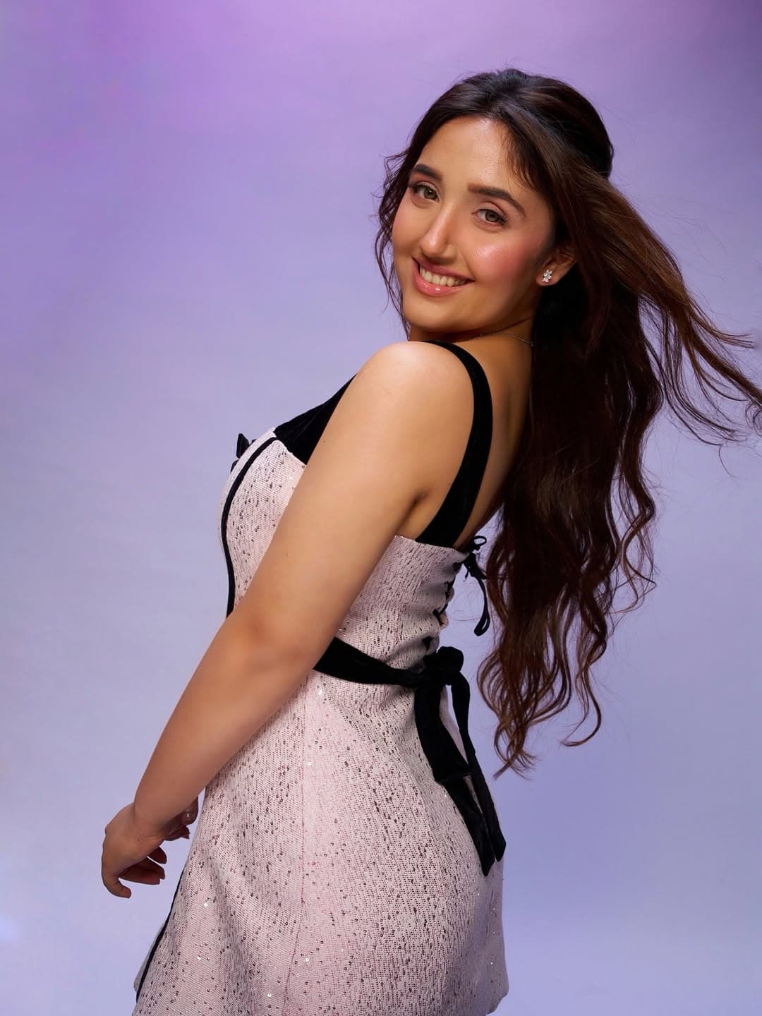 Heroine Ashnoor Kaur Looks Hot In Black And White Dress