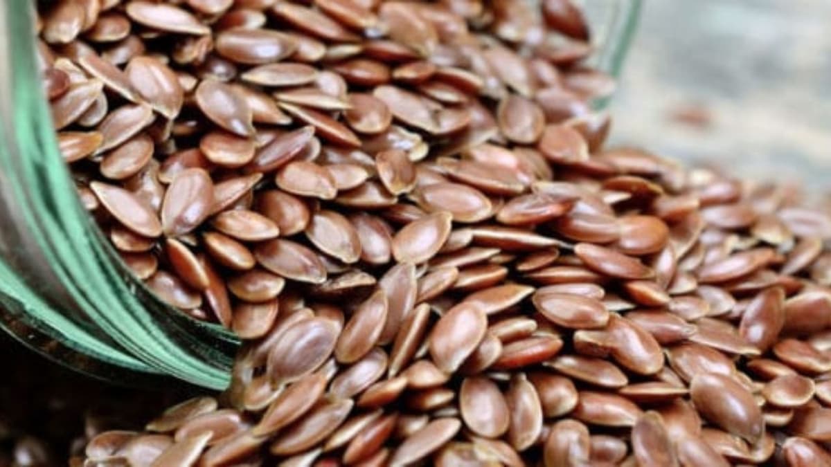Amazing Benefits With Flax Seeds