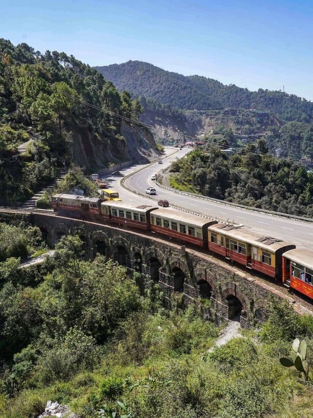 Longest Travelling Trains In India 10